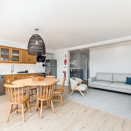 Pointsurprise House 2