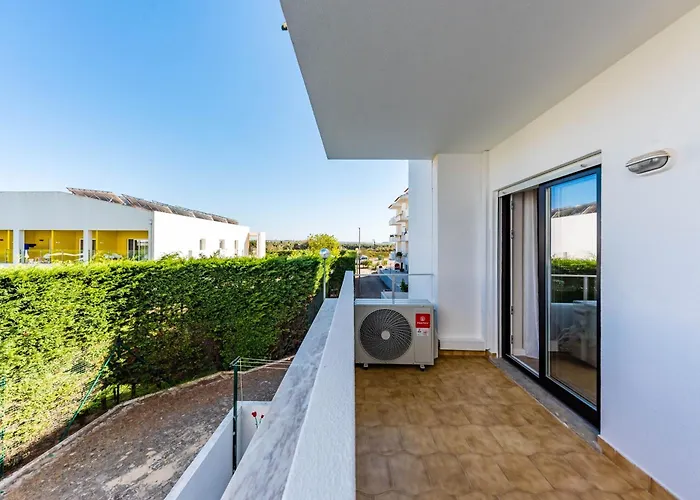 Pointsurprise House 2 Daire Baleal